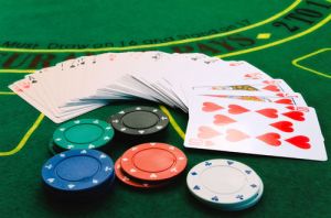 Popular Online Casino Games and the House Edge