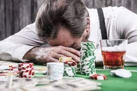 Introduction to Online Casinos - Problem Gambling and How to Gamble Safely