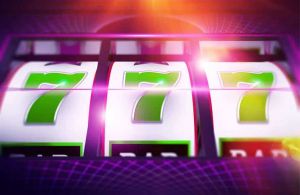 How do casinos make money with slot machines?